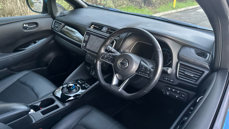 Nissan LEAF 160kW e+ N-Connecta 62kWh 5dr Auto Electric Hatchback